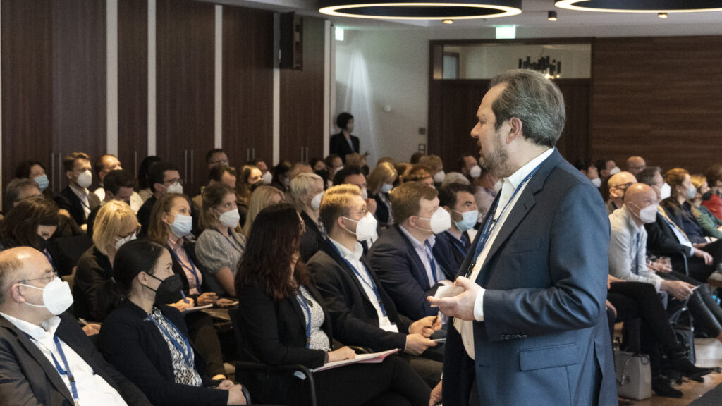 DIRK_ESG_Konferenz_Vortrag_RF